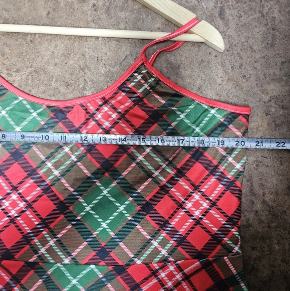 Plaid Red and Green Dress with Belt Christmas Party - Picture 5 of 6